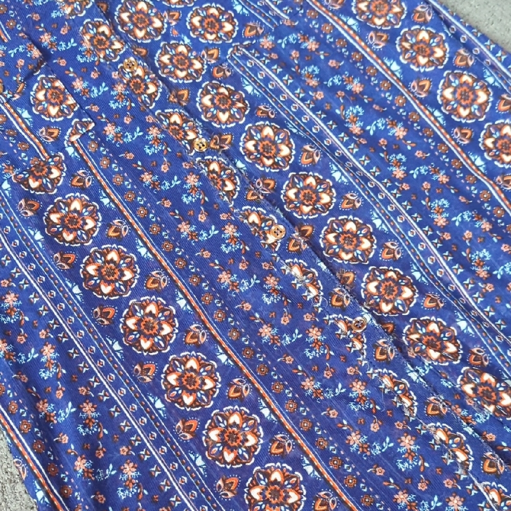 Bohemian Floral Sleeveless Blue Stretch Top - Picture 7 of 16
